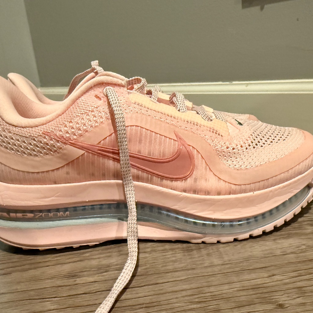 Nike Women’s Peach/Pink Air Max-Style Athletic Sneakers